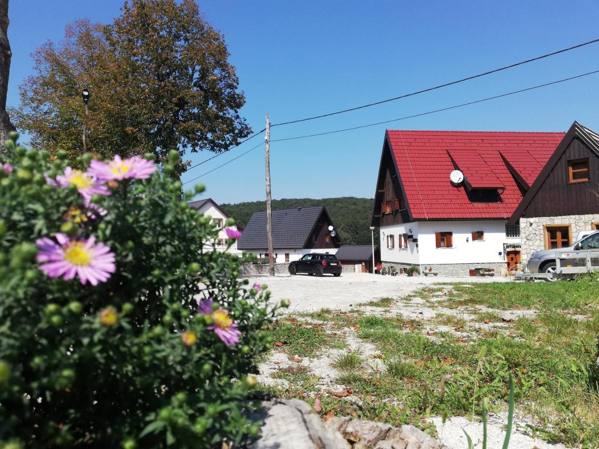 Rustic Lodge Plitvice Plitvička Jezera Exterior foto