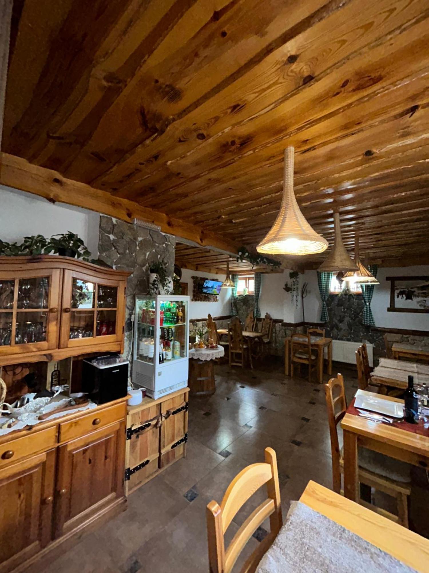 Rustic Lodge Plitvice Plitvička Jezera Exterior foto