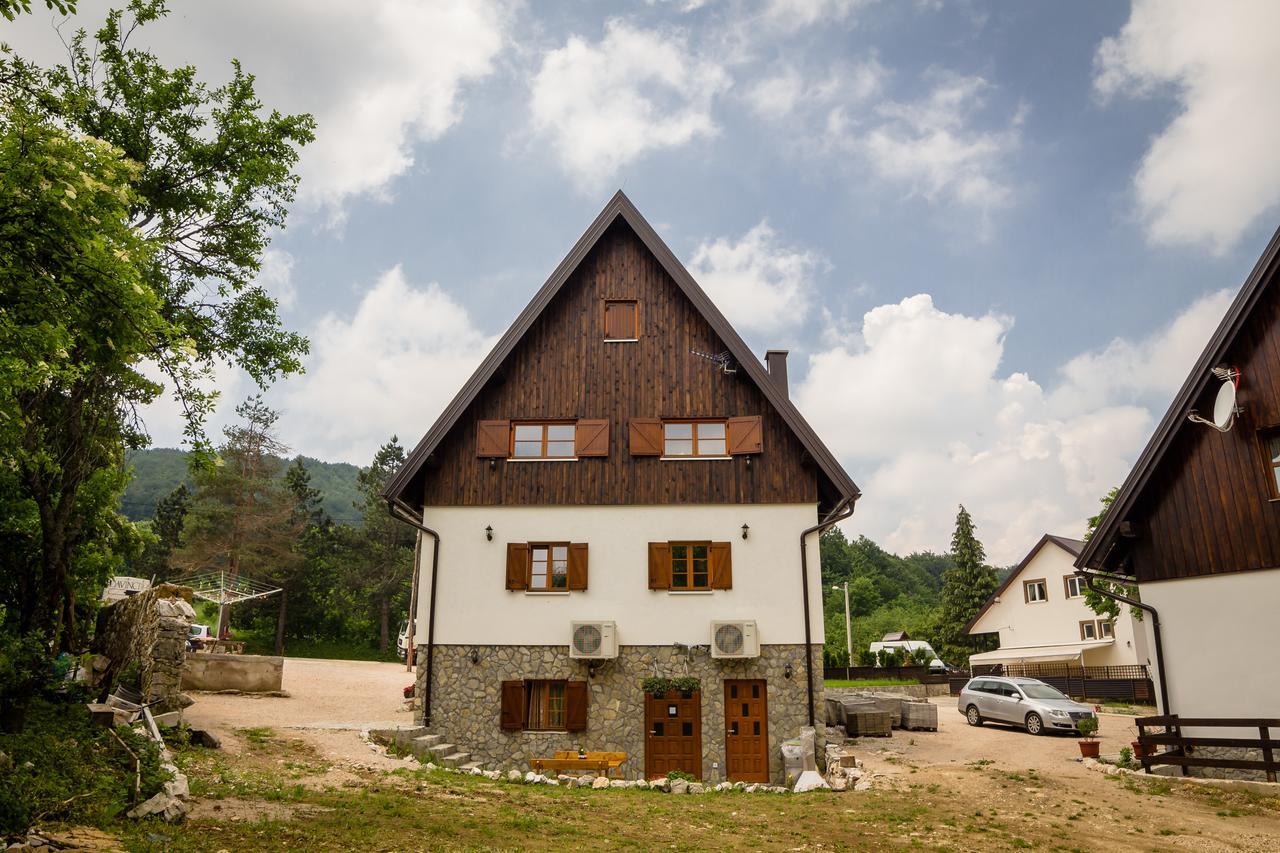 Rustic Lodge Plitvice Plitvička Jezera Exterior foto